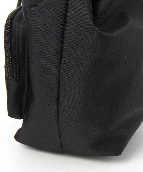 LAKOLE（ラコレ）の「フロントP巾着ショルダーバッグ / 991663（ショルダーバッグ・メンズ・ブラック/ホワイト/チャコールグレー/ライトブルー・FREE）」の13枚目の写真