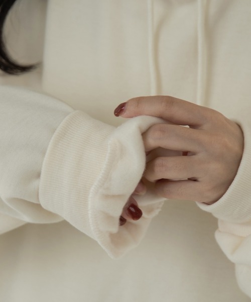 lawgy(ラウジー)の「hood sweat tiered op / フードスウェットティアードワンピ(ワンピース・レディース・グレー系その他/アイボリー/ブラック・FREE)」の7枚目の写真