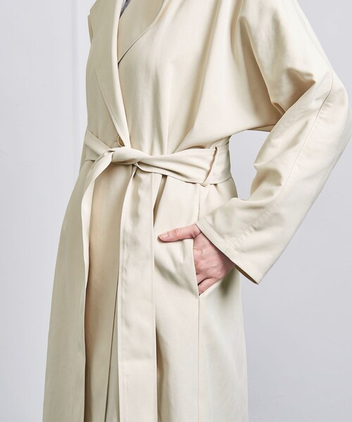 UNITED ARROWS（ユナイテッドアローズ）の「ドルマンスリーブ トレンチコート（トレンチコート・レディース・オリーブ/オフホワイト/ベージュ・34/36/38）」の18枚目の写真