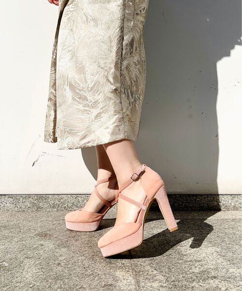 ESPERANZA(エスペランサ)の「クロスストラップハイヒールセパレートパンプス 結婚式二次会 パーティー 24SS(パンプス・レディース・グレー系/ブラック系/ピンク系5・22.0cm/22.5cm/23.0cm/23.5cm/24.0cm/24.5cm)」の7枚目の写真