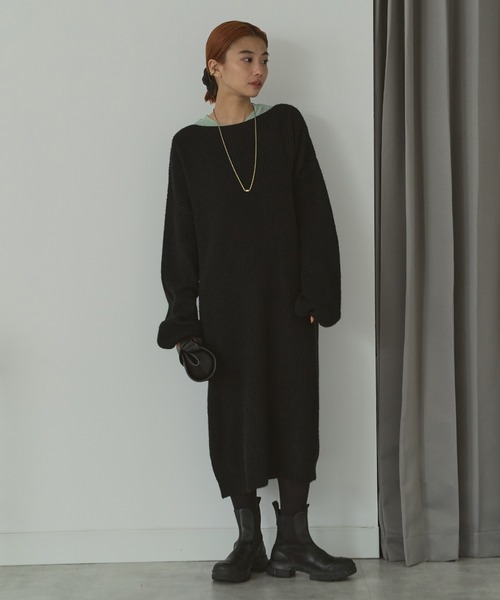 LIENCOEUR(リアンクール)の「ボートネックルーズスリーブワンピース(ワンピース・レディース・ライトピンク/アイボリー/ベージュ/ブラック・FREE)」の3枚目の写真