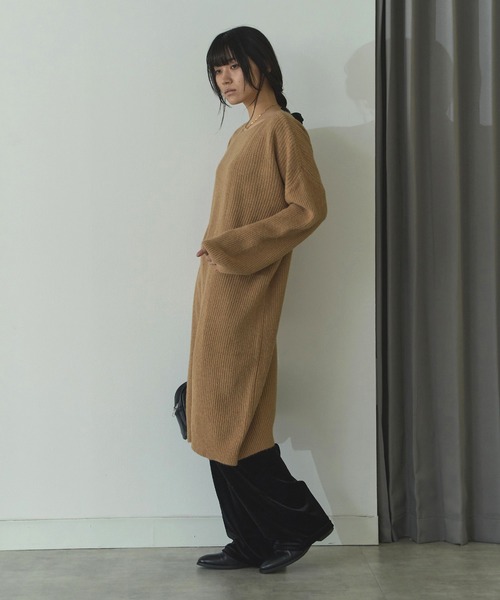 LIENCOEUR(リアンクール)の「ボートネックルーズスリーブワンピース(ワンピース・レディース・ライトピンク/アイボリー/ベージュ/ブラック・FREE)」の9枚目の写真