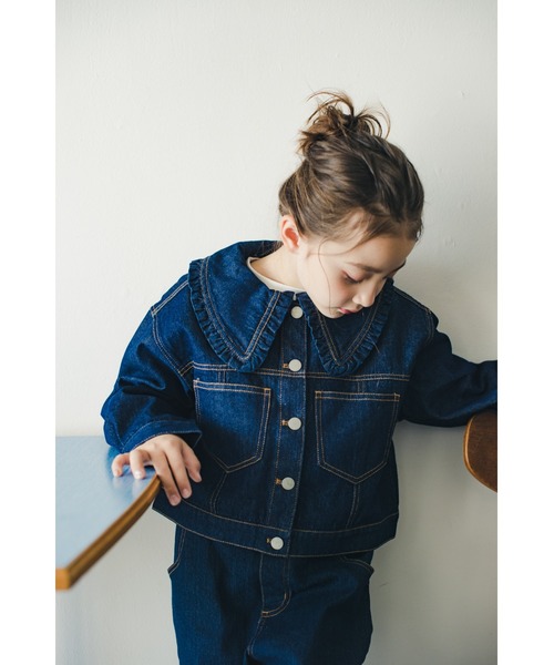 EDWIN（エドウィン）の「【Ou? by EDWIN】ビッグ襟フリルGジャン（デニムジャケット・キッズ・ネイビー・100/150/130/140/120/110）」の5枚目の写真