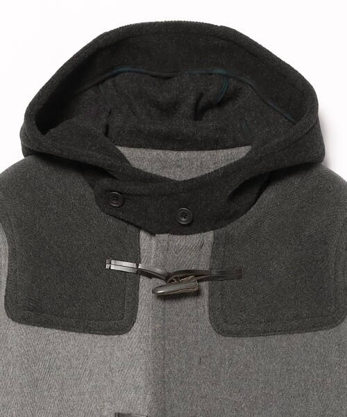 BEAMS PLUS（ビームスプラス）の「ヘリンボーン パネル ダッフルコート（ダッフルコート・メンズ・グレー・M/S/L/XL）」の4枚目の写真