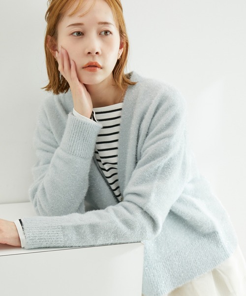 ROPE' PICNIC（ロペピクニック）の「ガラスヤーンハートボタンクルーネックカーディガン（カーディガン/ボレロ・レディース・ブルー系その他4/ピンク/オフホワイト・38）」の11枚目の写真