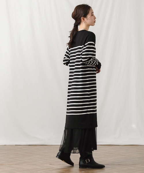 Torrazzo Donna（トラッゾドンナ）の「チュールレイヤーニットワンピース（ワンピース・レディース・ライトベージュ/ブラック×ホワイト・38）」の21枚目の写真