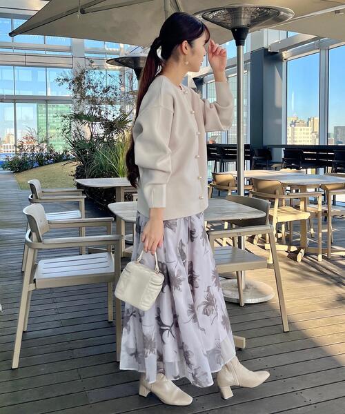 couture brooch(クチュールブローチ)の「◆【春の軽羽織】パール調釦コクーンニットジャケット(カーディガン/ボレロ・レディース・アイボリー/ブラック/サックスブルー・38/42)」の14枚目の写真