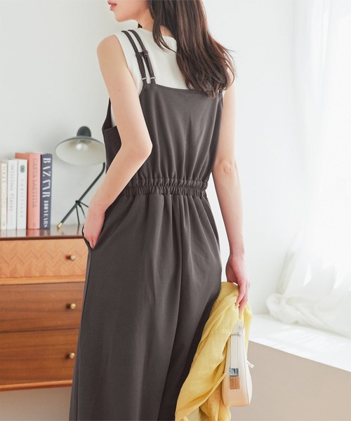 KOBE LETTUCE（コウベレタス）の「[ ストレッチ×ノーアイロン ] 細見えストレッチデザインキャミオールインワン（つなぎ/オールインワン・レディース・ブラック/モカ/チャコール/ホワイト系・M/PM）」の19枚目の写真