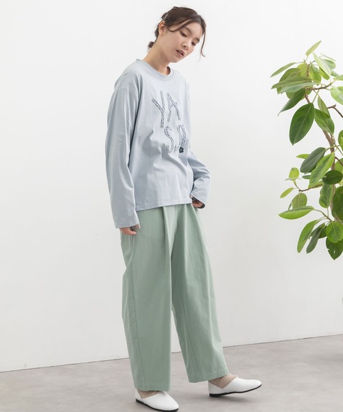 POU DOU DOU（プードゥドゥ）の「YASS ギャザーテープロゴロンTee（Tシャツ/カットソー・レディース・オフホワイト/ライトイエロー/ブルー・3）」の13枚目の写真