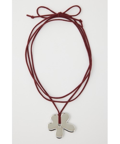 SLY（スライ）の「FLOWER CHARM CHOKER フラワー チャーム チョーカー（ネックレス・レディース・ブラック/シルバー・FREE）」の9枚目の写真