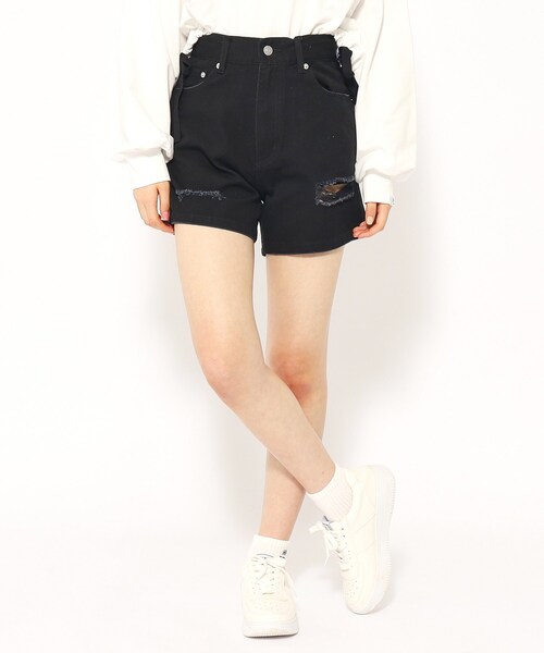 PINK-latte(ピンクラテ)の「◆【アジャスターあり】ダメージデザインショートパンツ(その他パンツ・キッズ・ブラック/ブルー系8/ブルー系9/オフホワイト/ブラック系4・14/15 /16)」の9枚目の写真