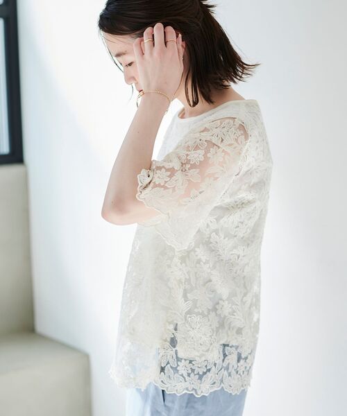 le.coeur blanc（ルクールブラン）の「シアーレースブラウス（シャツ/ブラウス・レディース・オフホワイト/ブラック・38）」の5枚目の写真