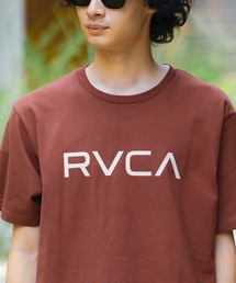 RVCA メンズ BIG RVCA VITAGE RED STITCH TEE Tシャツ 【2024年春夏モデル】/ルーカ半袖ワンポイントロゴTシャツ
