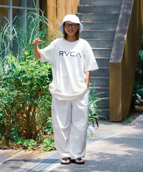 RVCA(ルーカ)の「RVCA メンズ BIG RVCA VITAGE RED STITCH TEE Tシャツ 【2024年春夏モデル】/ルーカ半袖ワンポイントロゴTシャツ(Tシャツ/カットソー・メンズ・オフホワイト/ヘザーグレー/ブルー/ブラック/グリーン系その他/エンジ・LARGE/MEDIUM/SMALL)」の21枚目の写真