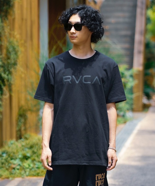 【RVCA】2カラー バックグラフィック 半袖 Tシャツ / 送料無料 セール】RVCA メンズ CLIF SHORE Tシャツ 【2024年夏モデル