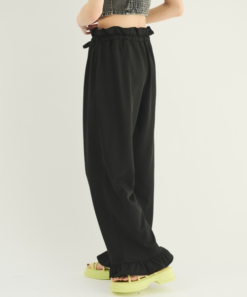 MERLOT(メルロー)の「フリルスウェットパンツ(スウェットパンツ・レディース・ブラック/グレー・FREE)」の4枚目の写真