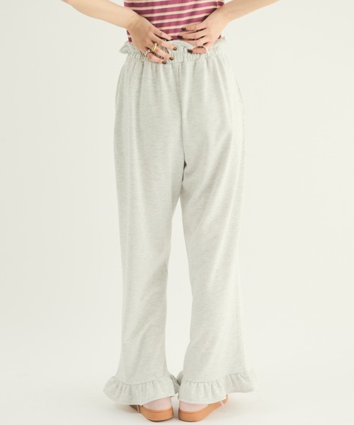 MERLOT(メルロー)の「フリルスウェットパンツ(スウェットパンツ・レディース・ブラック/グレー・FREE)」の17枚目の写真