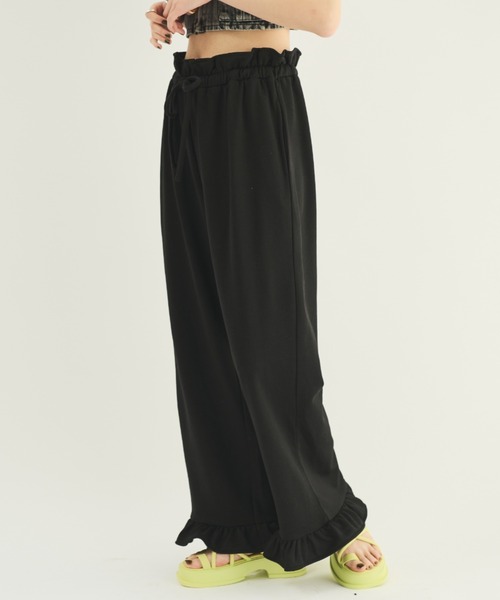 MERLOT(メルロー)の「フリルスウェットパンツ(スウェットパンツ・レディース・ブラック/グレー・FREE)」の3枚目の写真