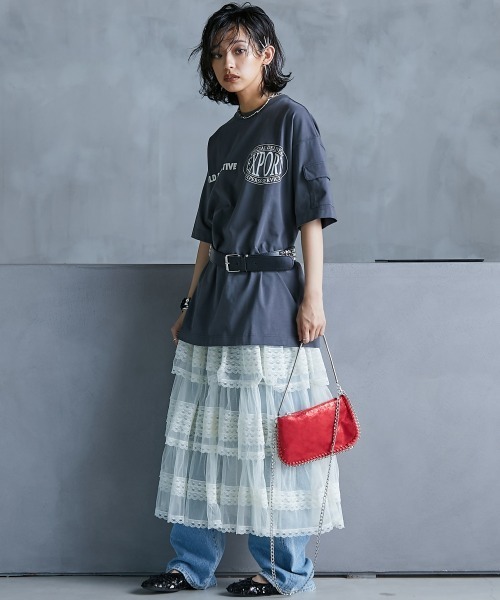 GEVS.(ジェイヴィス)の「<大きいサイズ> 綿100%ゆったりシルエットロゴプリントTシャツ GEVS.(Tシャツ/カットソー・レディース・チャコール/オフホワイト・4L/3L/LL/L/5L)」の13枚目の写真