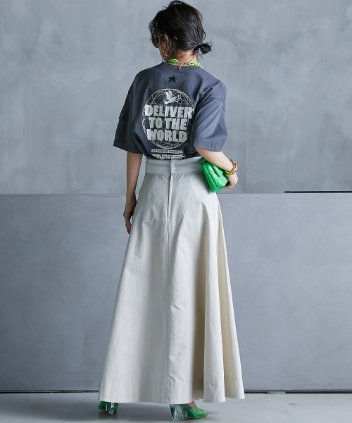 GEVS.(ジェイヴィス)の「<大きいサイズ> 綿100%ゆったりシルエットロゴプリントTシャツ GEVS.(Tシャツ/カットソー・レディース・チャコール/オフホワイト・4L/3L/LL/L/5L)」の16枚目の写真