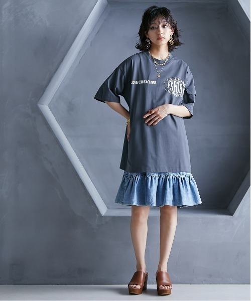 GEVS.(ジェイヴィス)の「<大きいサイズ> 綿100%ゆったりシルエットロゴプリントTシャツ GEVS.(Tシャツ/カットソー・レディース・チャコール/オフホワイト・4L/3L/LL/L/5L)」の19枚目の写真