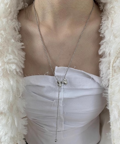 Vipoa（ヴィポア）の「ribbon beads long necklace（ネックレス・レディース・シルバー・FREE）」の7枚目の写真