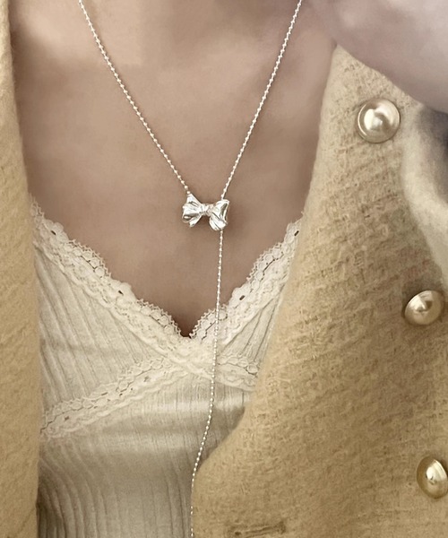 Vipoa（ヴィポア）の「ribbon beads long necklace（ネックレス・レディース・シルバー・FREE）」の11枚目の写真