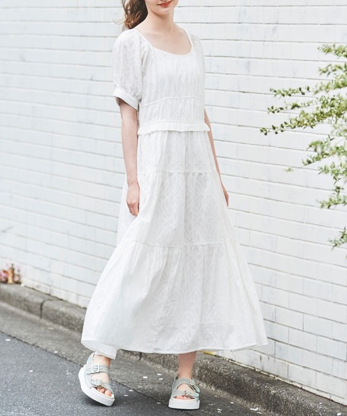 31 Sons de mode(トランテアン ソン ドゥ モード)の「【MADE IN INDIA】ジャカードワンピース(ワンピース・レディース・ブラウン/オフホワイト・36/38)」の1枚目の写真