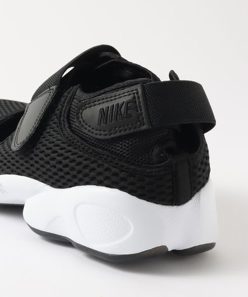 NIKE(ナイキ)の「NIKE (ナイキ) WMNS AIR RIFT BR 848386(スニーカー・メンズ・ブラック・27cm/28cm/29cm)」の5枚目の写真