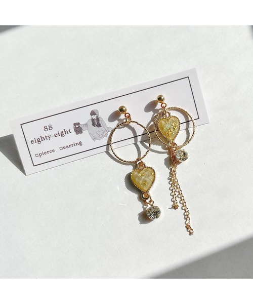 VIBGYOR（ヴィブジョー）の「【88eighty-eight】グリーンハートゴールドピアス【import】(MA)（ピアス（両耳用）・レディース・ゴールド・FREE）」の3枚目の写真