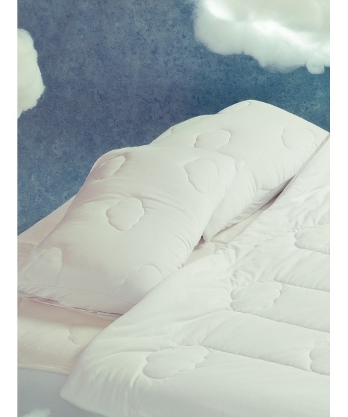 gelato pique Sleep(ジェラートピケスリープ)の「【Sleep】雲キルト ピローケース(寝具・レディース・ブルー/オフホワイト・FREE)」の1枚目の写真