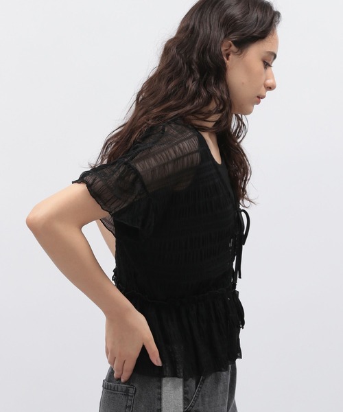 LAKOLE（ラコレ）の「タンク付きシャーリングカーディガン / 138174（カーディガン/ボレロ・レディース・アイボリー/ブラック/ブラウン・FREE）」の20枚目の写真