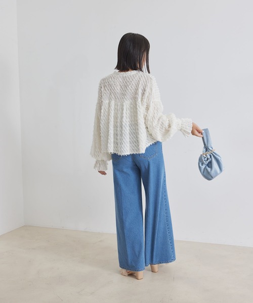 VIS（ビス）の「カットジャガードフリンジボリュームブラウス（シャツ/ブラウス・レディース・ブラック/キナリ・FREE）」の5枚目の写真