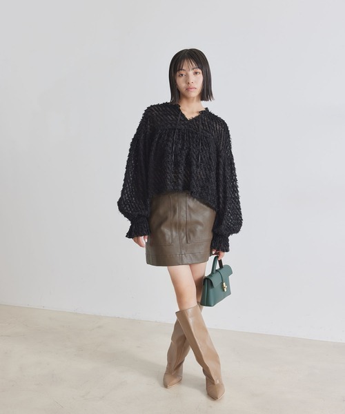 VIS（ビス）の「カットジャガードフリンジボリュームブラウス（シャツ/ブラウス・レディース・ブラック/キナリ・FREE）」の8枚目の写真