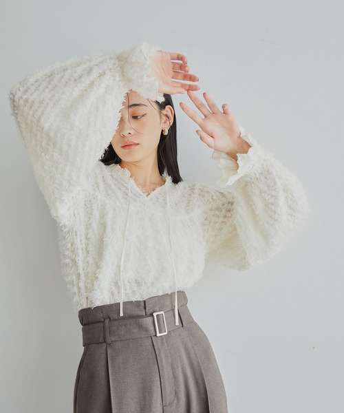 VIS（ビス）の「カットジャガードフリンジボリュームブラウス（シャツ/ブラウス・レディース・ブラック/キナリ・FREE）」の14枚目の写真