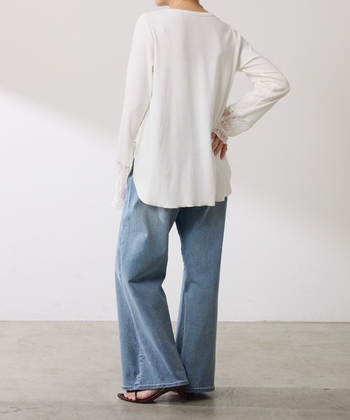 COLLAGE GALLARDAGALANTE(コラージュガリャルダガランテ)の「C′NOTE/ 裾シアーロンT(Tシャツ/カットソー・レディース・チャコールグレー/ホワイト/ブラック/ホワイト系その他/ホワイト系その他2・FREE)」の8枚目の写真