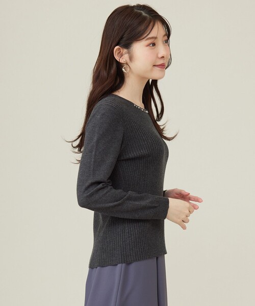 ANY SIS(エニィスィス)の「【洗える】プチジュエル ニット(ニット/セーター・レディース・アイボリー系/グレー系/ライトグレー系・2)」の11枚目の写真