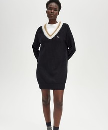FRED PERRY（フレッドペリー）の「Textured Trim V-Neck Jumper Dress