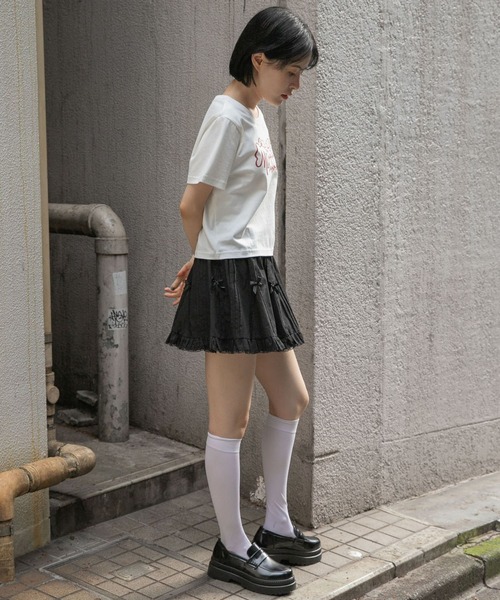 MAZZZZY(マジ―)の「MAZZZZY/リボンロゴT(Tシャツ/カットソー・レディース・ホワイト/ブラック・FREE)」の12枚目の写真