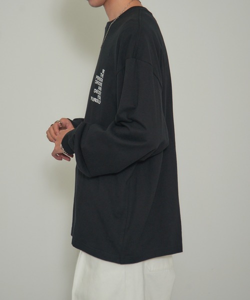 MAISON CLUB(メゾンクラブ)の「【MAISON CLUB】Logo Print Over Size long sleeve Tee オーバーサイズロンTee(Tシャツ/カットソー・メンズ・ブラック系その他3/ホワイト系その他2/ブラック系その他/ホワイト系その他3/ホワイト系その他/ブラック系その他2・FREE)」の8枚目の写真