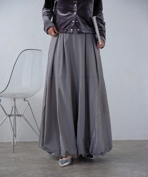 r.（アールドット）の「タフタバルーンスカート（スカート・レディース・アイボリー/ブラック/カーキ/グレー/ブルー・FREE）」の3枚目の写真