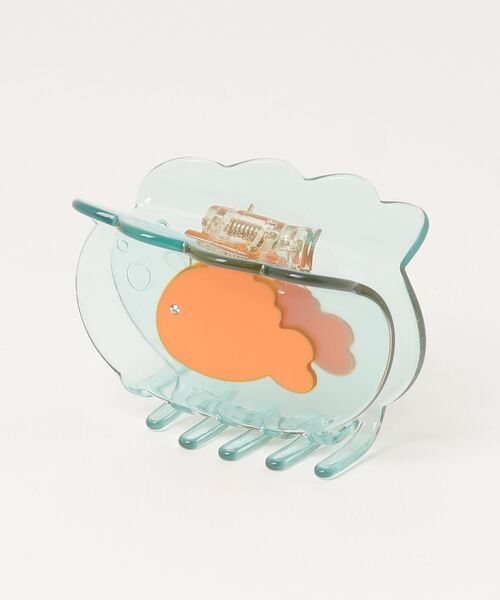 HIKA（ヒカ）の「【HIKA】金魚モチーフミニヘアクリップ（バレッタ
