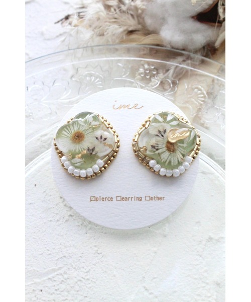 tone（トーン）の「【ime】ﾌﾗﾜｰ＆刺繍ﾋﾞｰｽﾞﾋﾟｱｽ(MA)（ピアス（両耳用）・レディース・ブルー/レッド/イエロー/グリーン・FREE）」の9枚目の写真