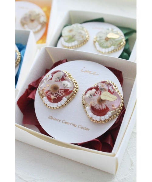 tone（トーン）の「【ime】ﾌﾗﾜｰ＆刺繍ﾋﾞｰｽﾞﾋﾟｱｽ(MA)（ピアス（両耳用）・レディース・ブルー/レッド/イエロー/グリーン・FREE）」の7枚目の写真