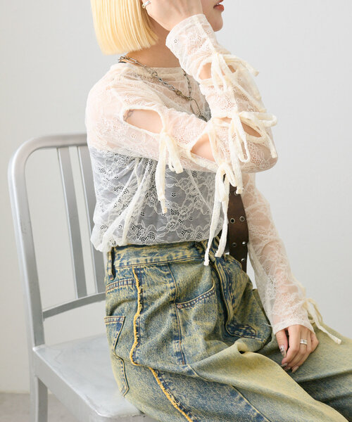 w closet(ダブルクローゼット)の「サイドリボンレースプルオーバー(Tシャツ/カットソー・レディース・アイボリー/ブラック/オフホワイト・FREE)」の9枚目の写真