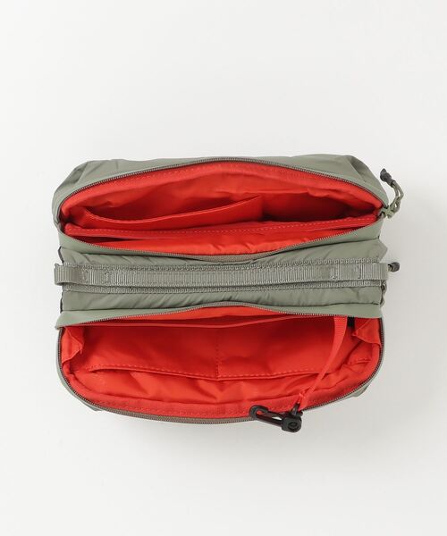 AMERICAN RAG CIE（アメリカンラグシー）の「【MEN , WOMEN】topologie Bottle Sacoche ボトルサコッシュ（ショルダーバッグ・レディース・オリーブ/グレイッシュベージュ/ブラック・ONE SIZE）」の8枚目の写真