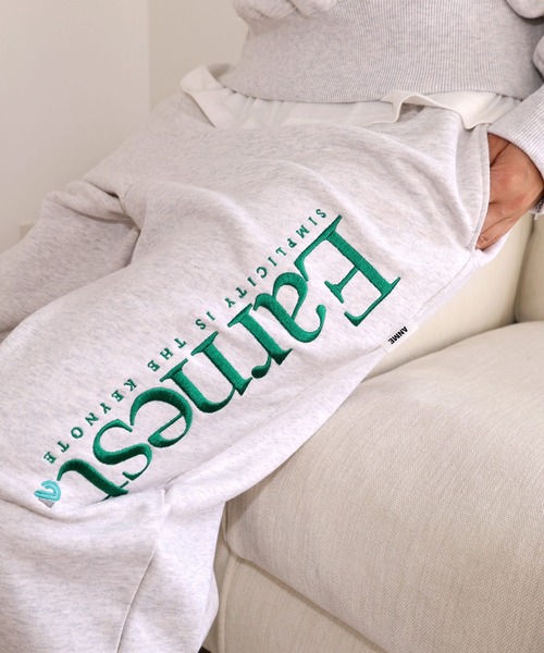 ANME（アンメ）の「Earnestエンブロイダリー裏毛スウェットパンツ（スウェットパンツ・レディース・ブラック/アイボリー/オートミール/ネイビー/杢グレー・XL/L/XXL/M）」の14枚目の写真