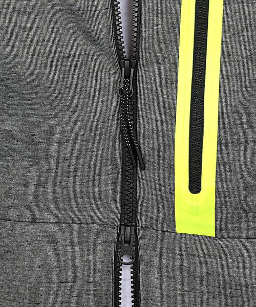 NIKE(ナイキ)の「NIKE(ナイキ) テックフリース ヒーロー FZ 1MM Gray(パーカー・メンズ・グレー・LARGE/SMALL/MEDIUM/X-LARGE)」の7枚目の写真