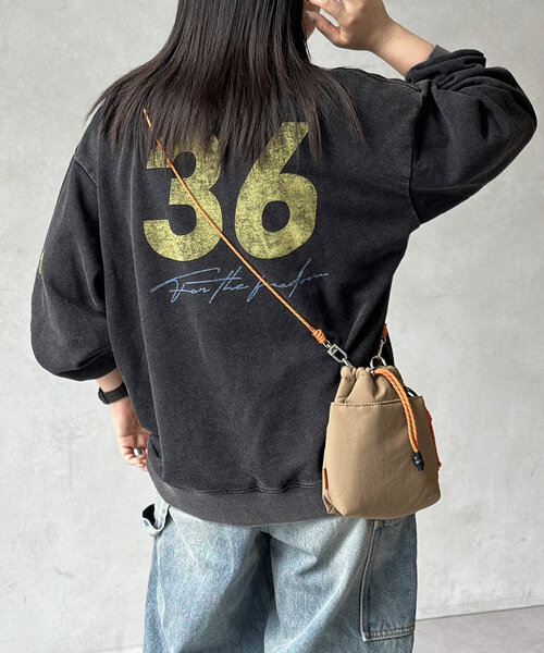 CPCM(シーピーシーエム)の「レーシングプリントスウェット(Tシャツ/カットソー・メンズ・グレー/ブラック・LARGE/MEDIUM)」の5枚目の写真