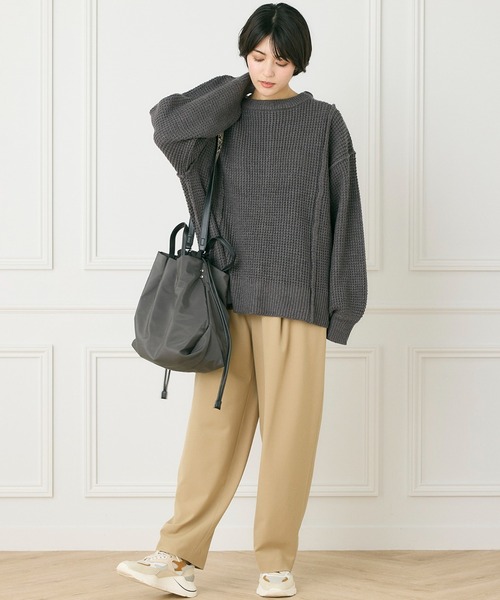 INED CLARO（イネドクラロ）の「カーブタックパンツ（その他パンツ・レディース・ベージュ/ネイビー/グレー・9号/11号）」の21枚目の写真